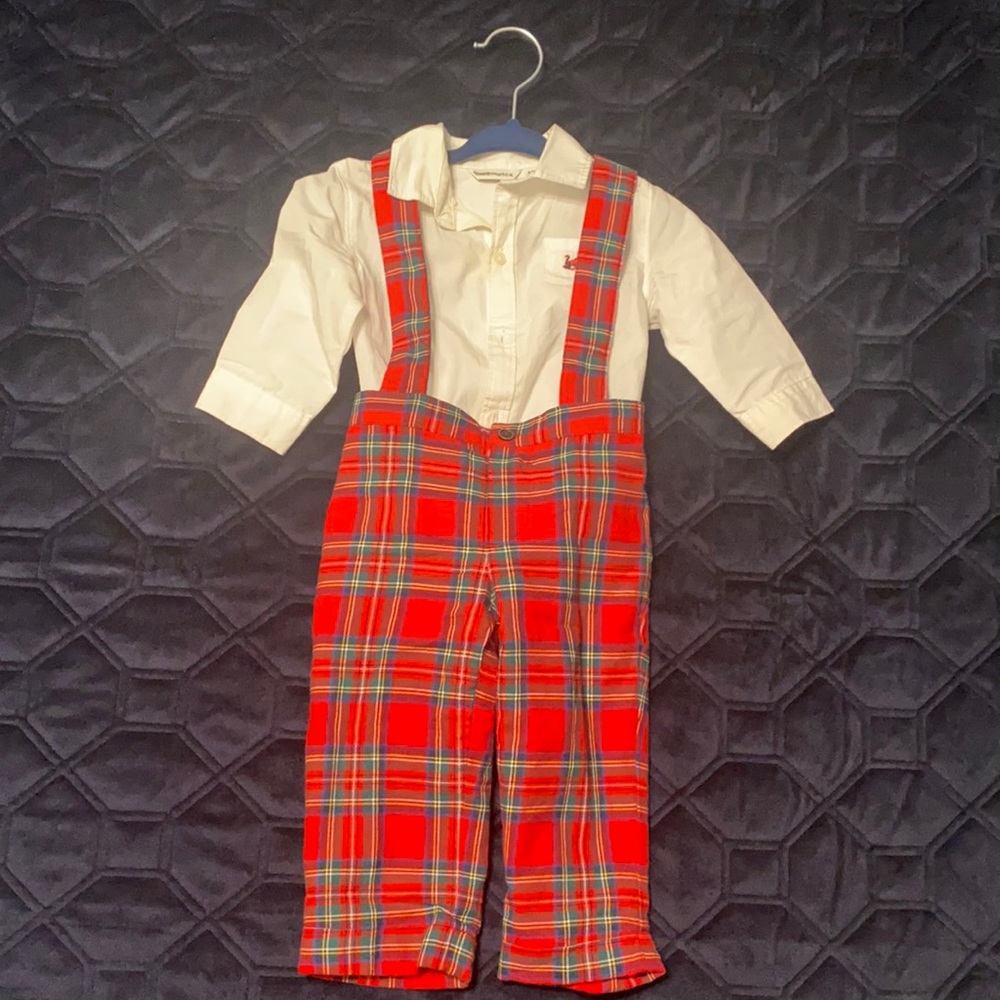 BABY PLAID SUSPENDER PANT WITH WHITE TRAIN BUTTON DOWN ONSIE. 6-12M